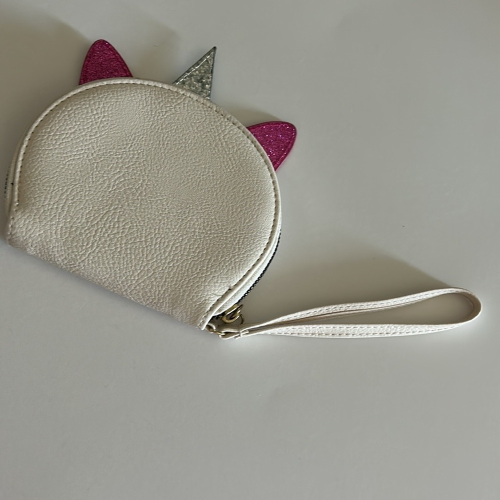 🩷 🥂 Host Pick 🥂 Unicorn Wristlet / Wallet / Coins - Picture 7 of 14
